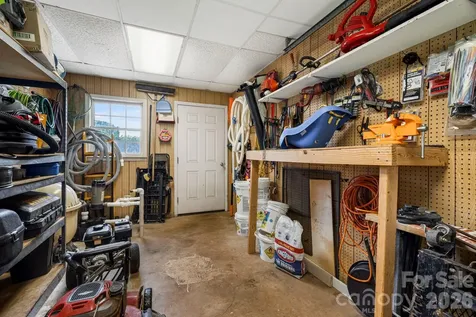 318 Sharon Avenue NW Lenoir NC 28645