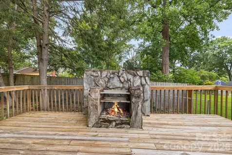 318 Sharon Avenue NW Lenoir NC 28645