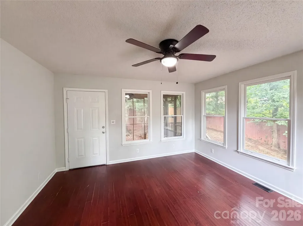 203 Park Drive Kings Mountain NC 28086