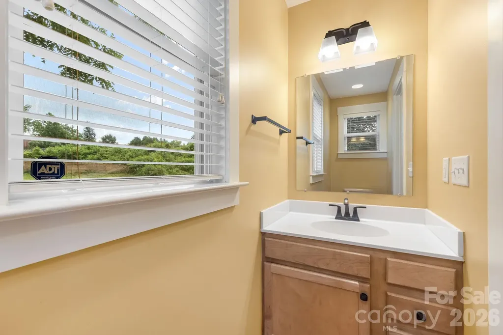 2 Cottage Cove Lane Asheville NC 28803
