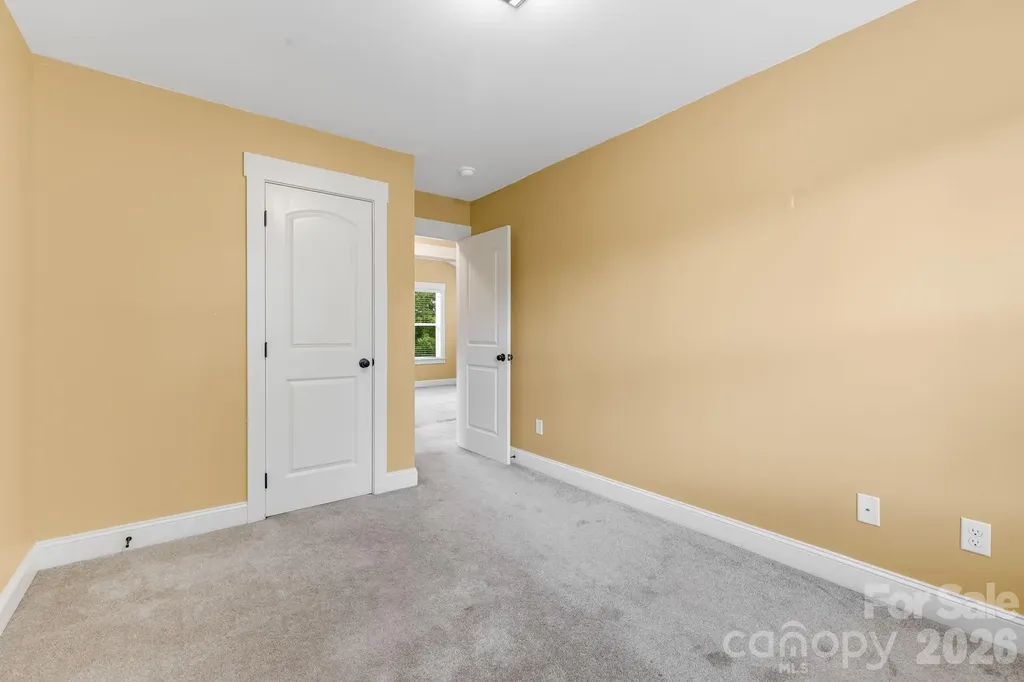 2 Cottage Cove Lane Asheville NC 28803