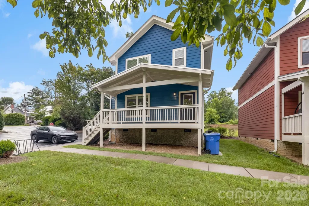 2 Cottage Cove Lane Asheville NC 28803