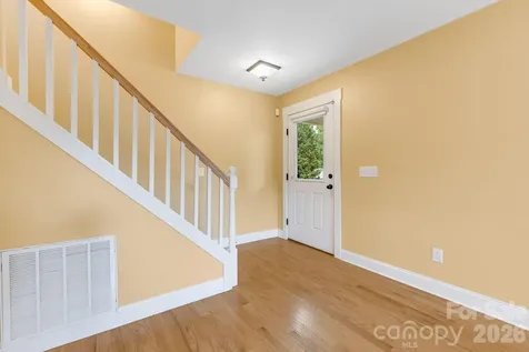 2 Cottage Cove Lane Asheville NC 28803