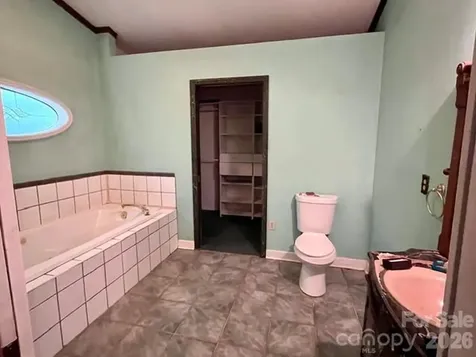 105 Chestnut Hill Road Black Mountain NC 28711