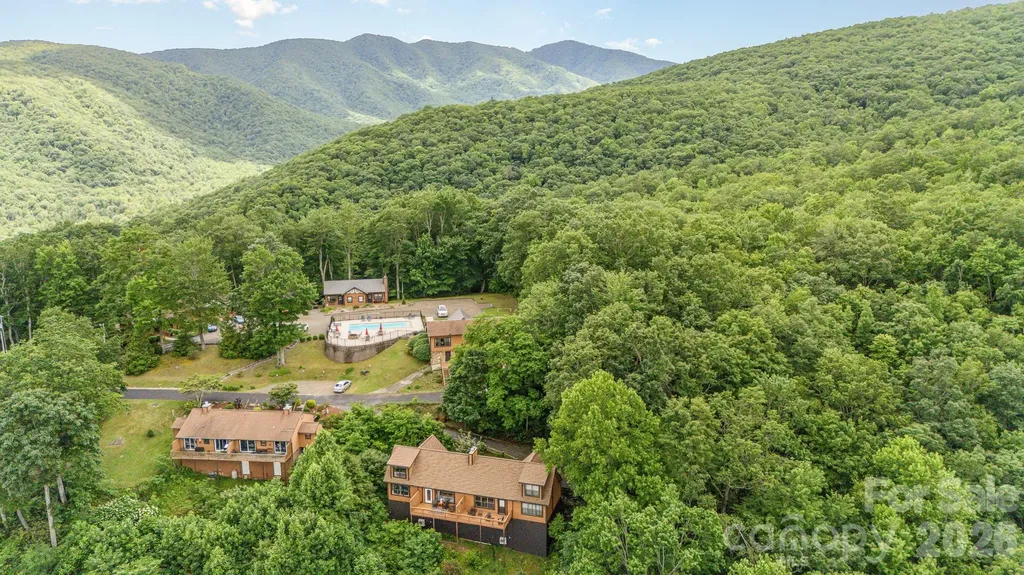 508 Over Look Drive Burnsville NC 28714