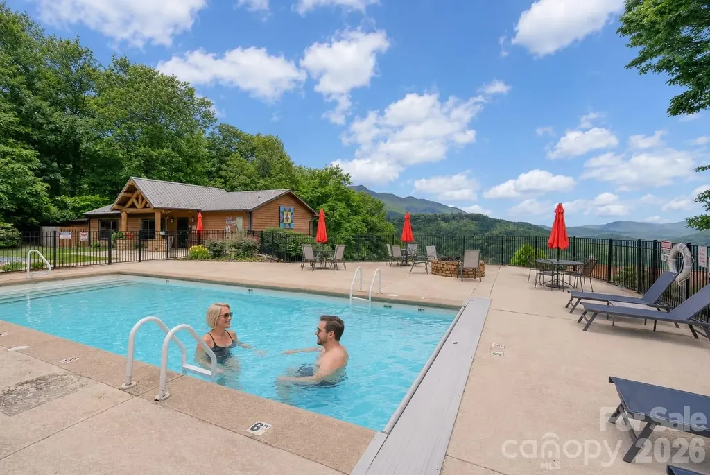 508 Over Look Drive Burnsville NC 28714