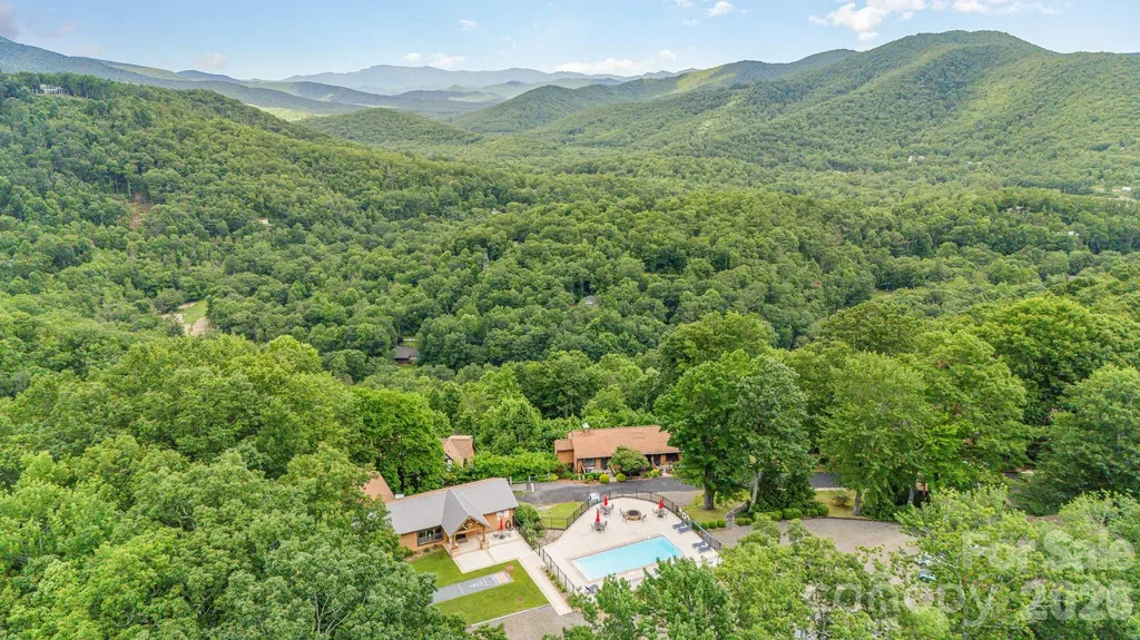 508 Over Look Drive Burnsville NC 28714