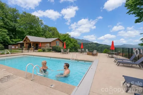 508 Over Look Drive Burnsville NC 28714
