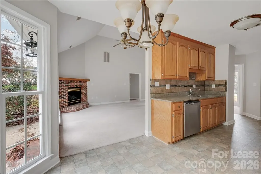 136 Trollingwood Lane Mooresville NC 28117