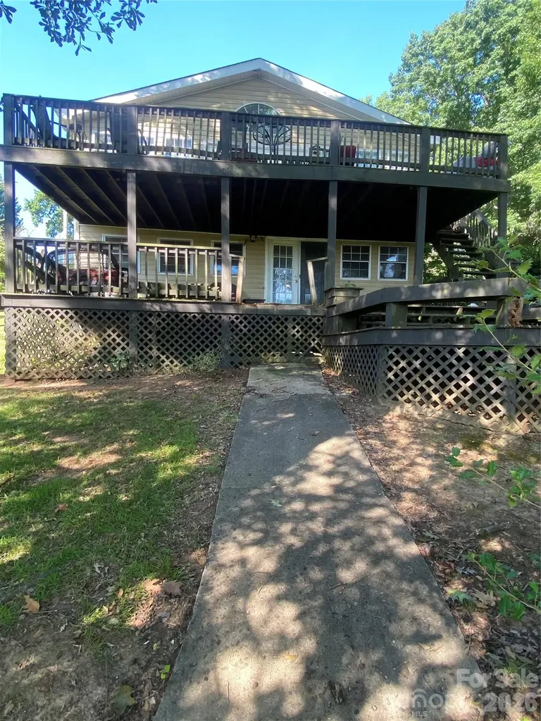 146 Duck Cove Road Belmont NC 28012