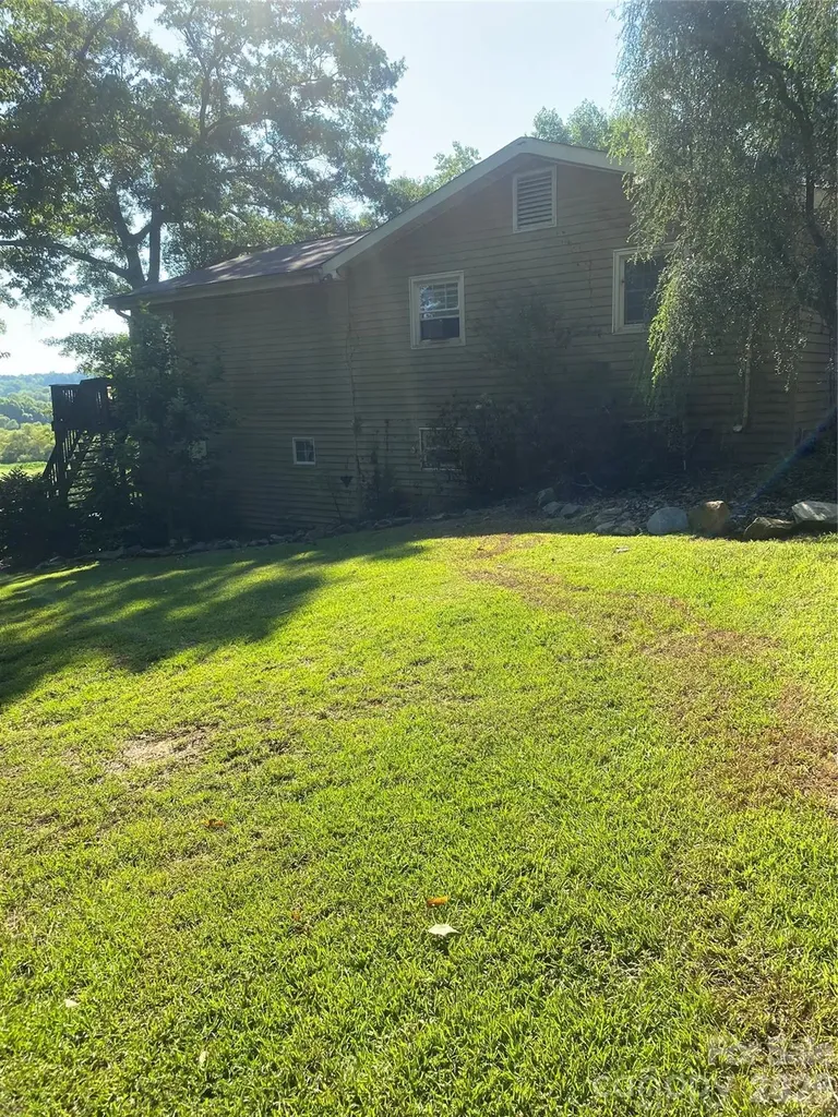 146 Duck Cove Road Belmont NC 28012