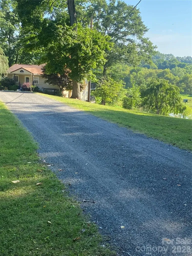 146 Duck Cove Road Belmont NC 28012