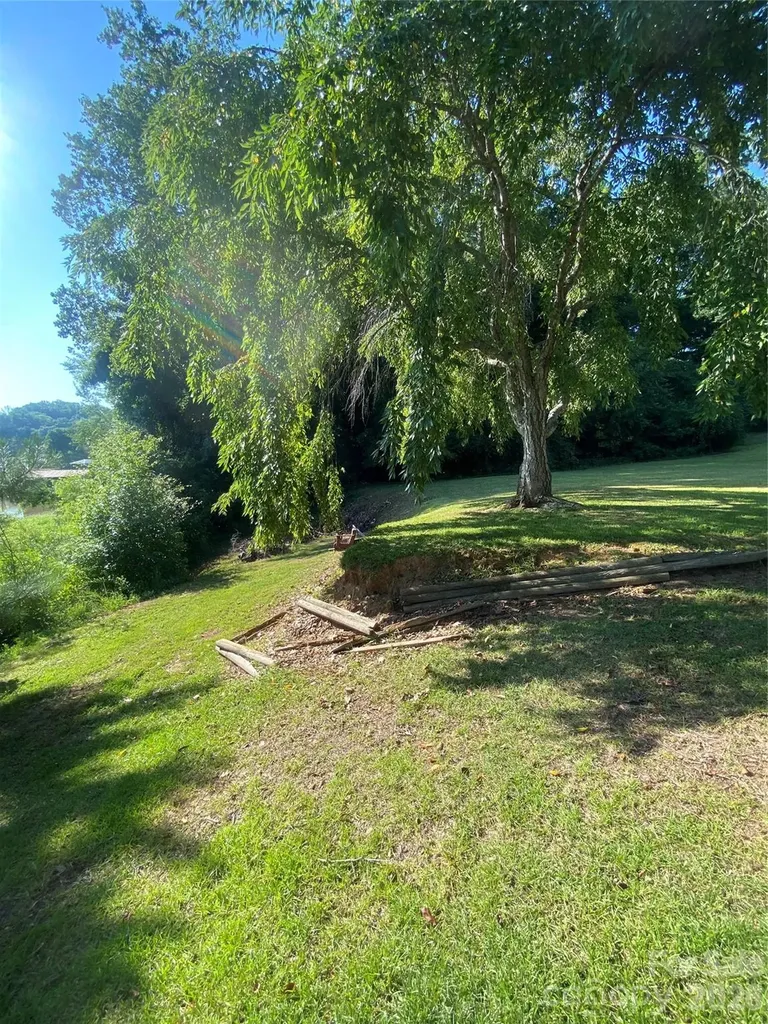 146 Duck Cove Road Belmont NC 28012