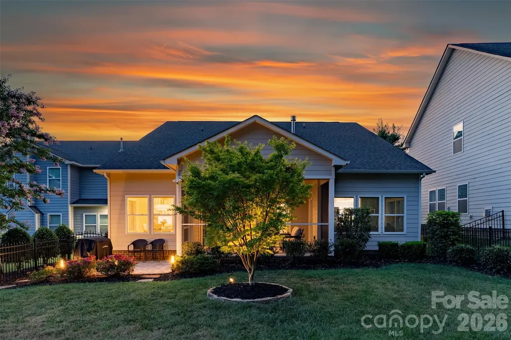 5064 Stonehill Lane Matthews NC 28104