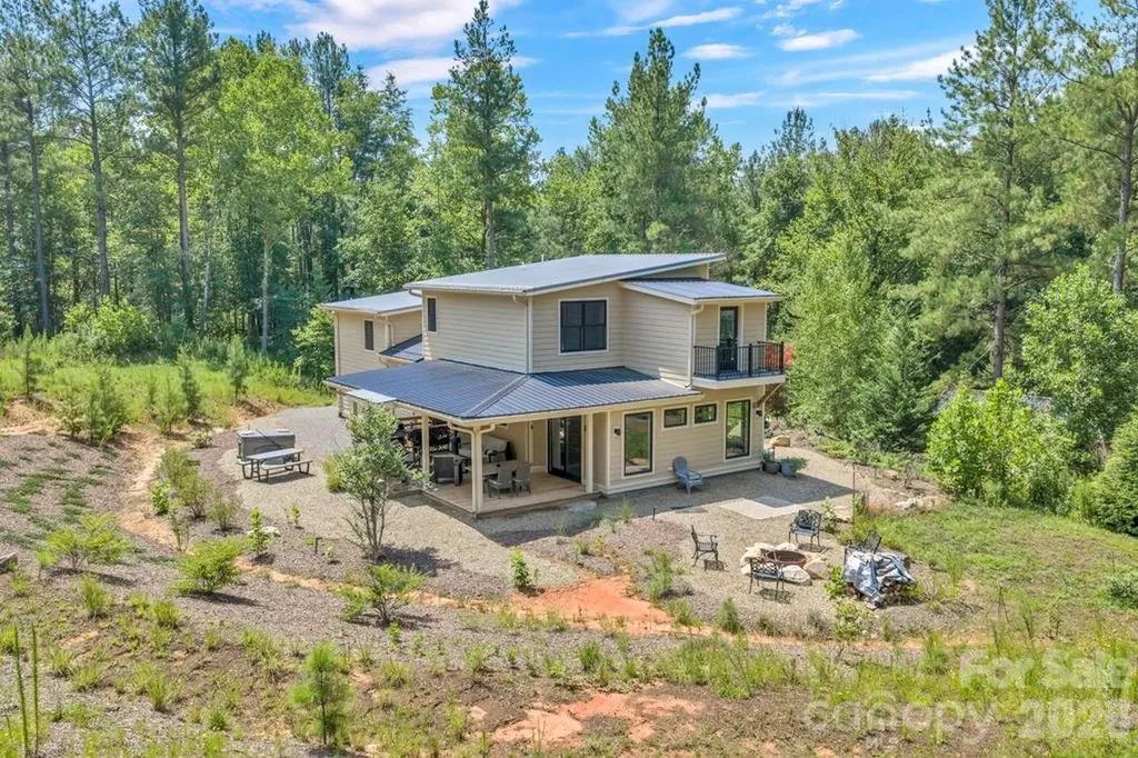 1568 Watermill Road Morganton NC 28655