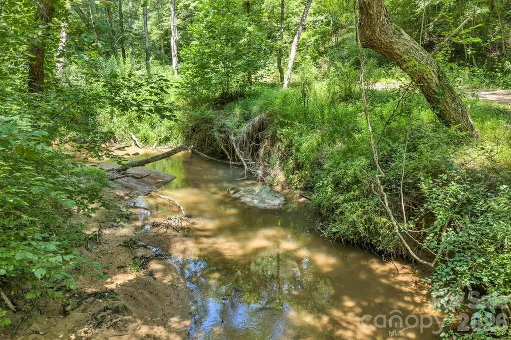 1568 Watermill Road Morganton NC 28655