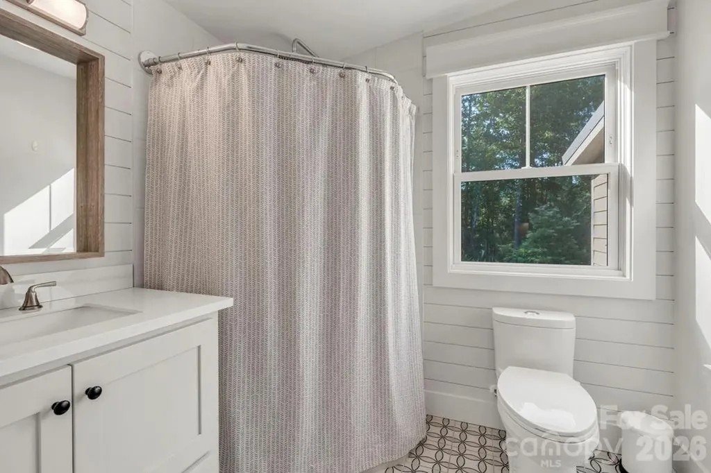 1568 Watermill Road Morganton NC 28655