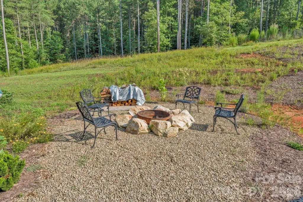 1568 Watermill Road Morganton NC 28655