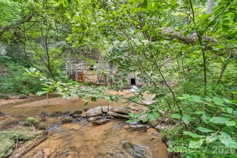 1568 Watermill Road Morganton NC 28655