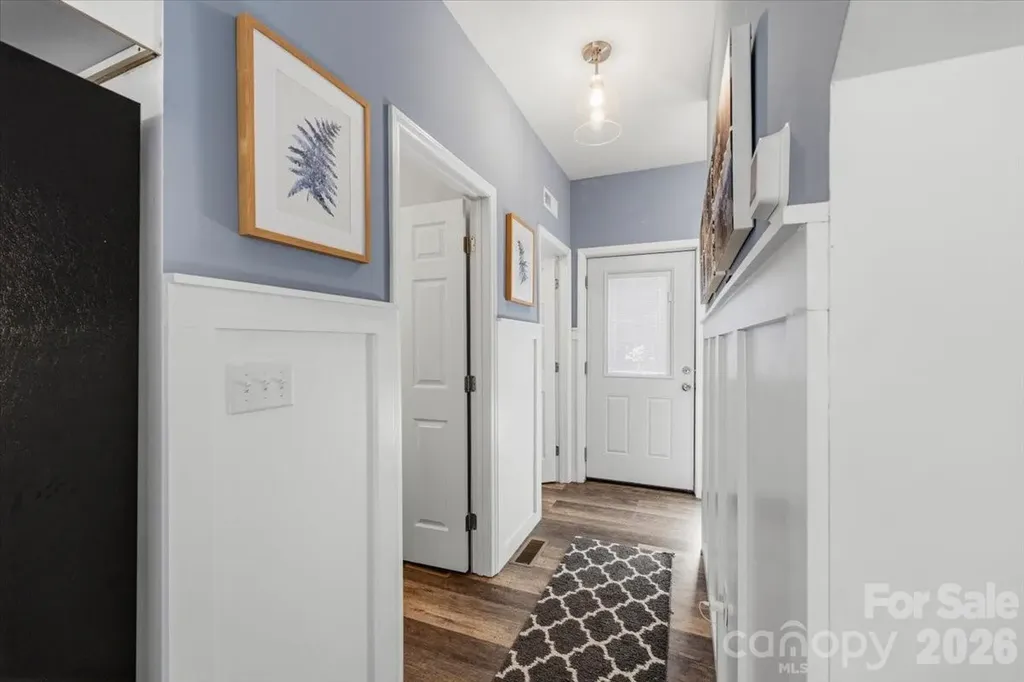 109 Portmanvilla Road Black Mountain NC 28711