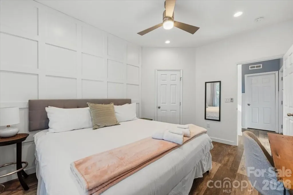 109 Portmanvilla Road Black Mountain NC 28711