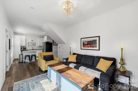 109 Portmanvilla Road Black Mountain NC 28711
