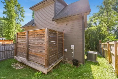109 Portmanvilla Road Black Mountain NC 28711
