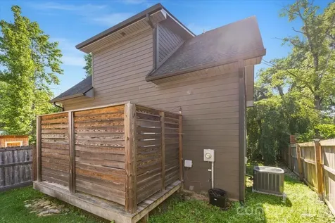 109 Portmanvilla Road Black Mountain NC 28711