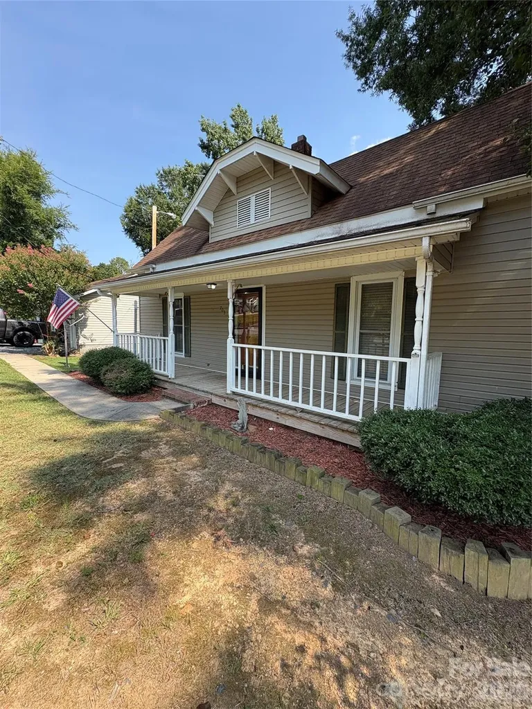 705 Parker Street Albemarle NC 28001
