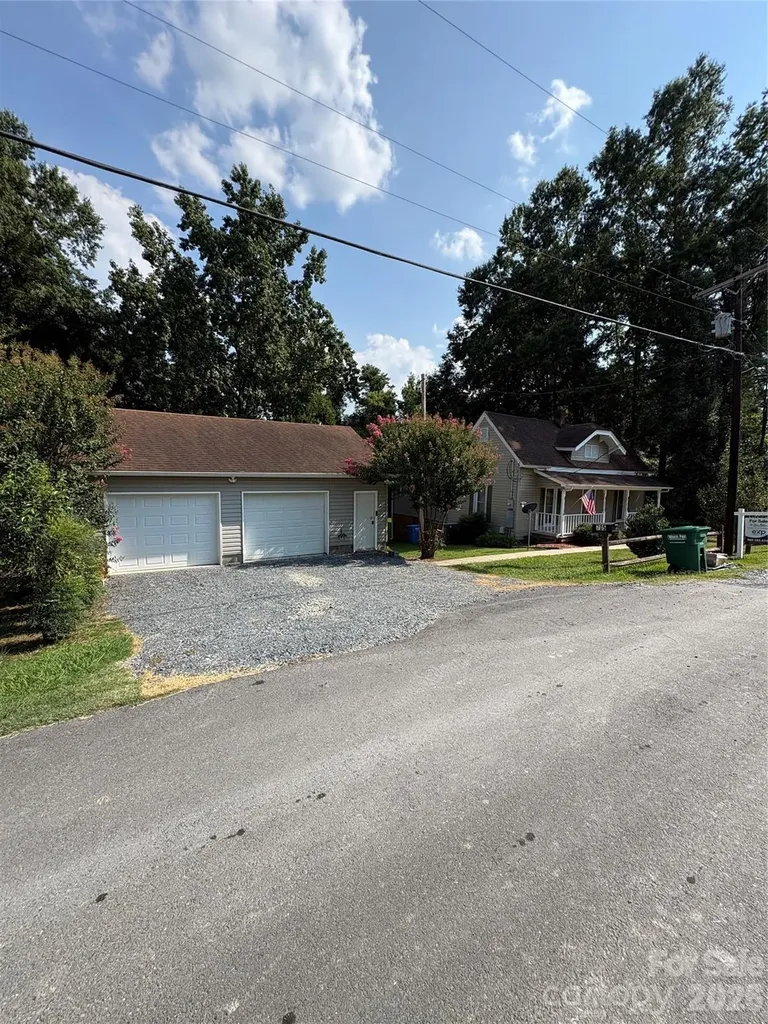 705 Parker Street Albemarle NC 28001