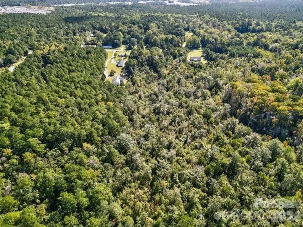 110 Unknown Name Road SE Leland NC 28451