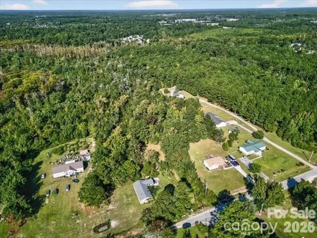 110 Unknown Name Road SE Leland NC 28451