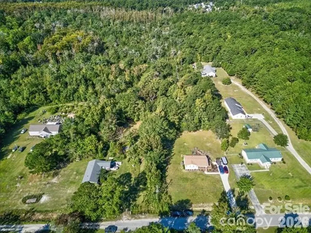 110 Unknown Name Road SE Leland NC 28451
