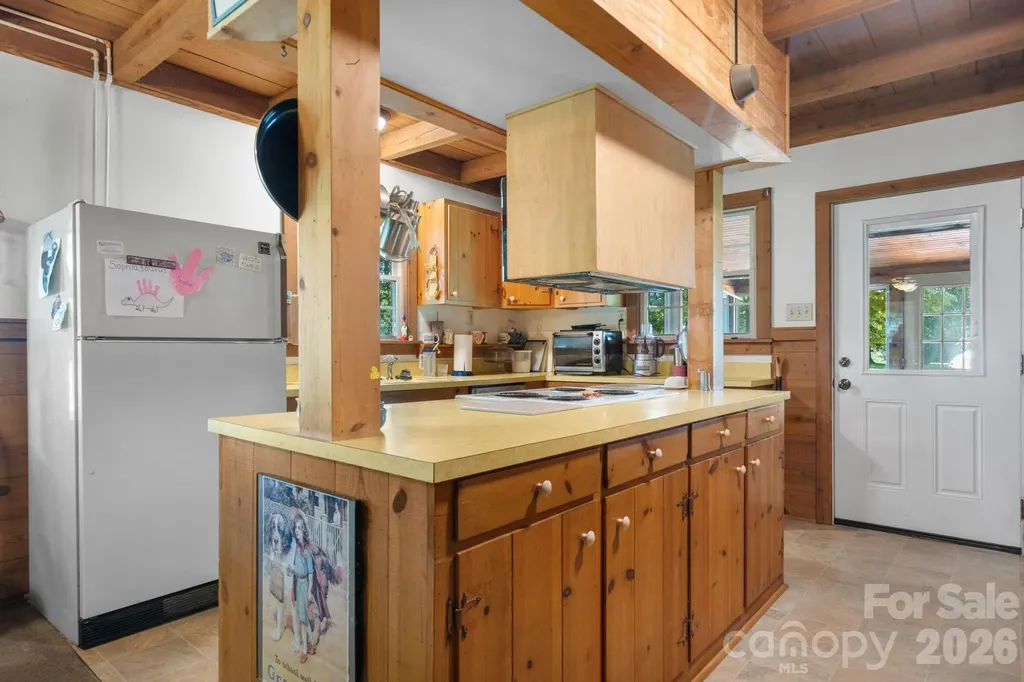 2097 Hermit Trail Newton NC 28658