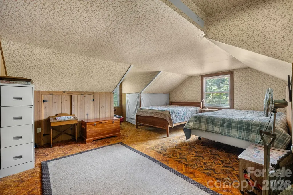 2097 Hermit Trail Newton NC 28658