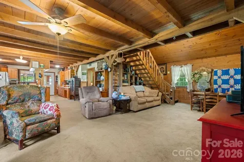 2097 Hermit Trail Newton NC 28658