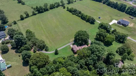 2097 Hermit Trail Newton NC 28658