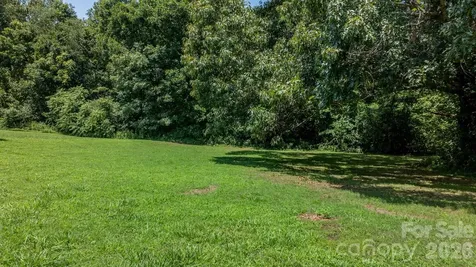 2097 Hermit Trail Newton NC 28658