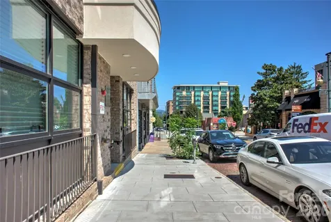17 N Market Street Asheville NC 28801