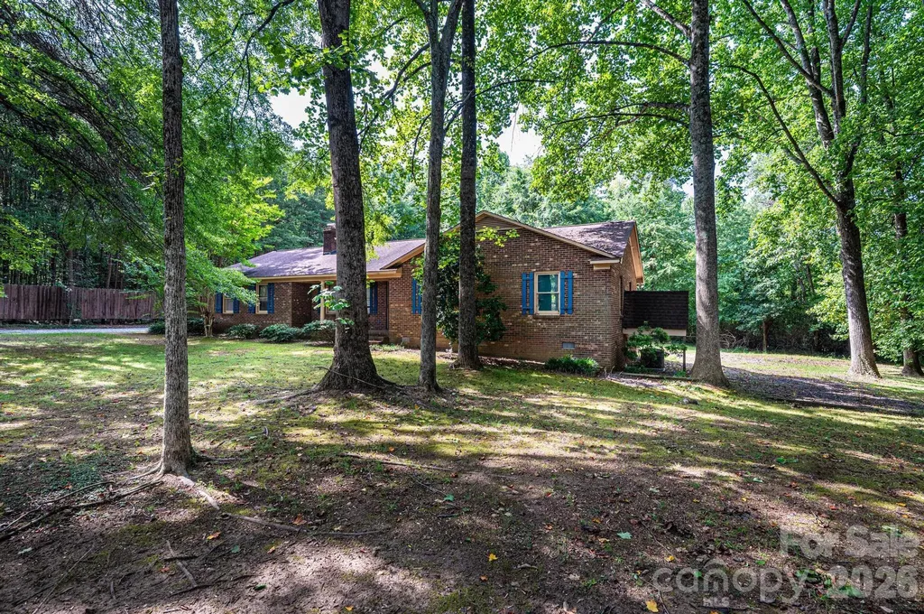 1113 Ponderosa Road Lincolnton NC 28092