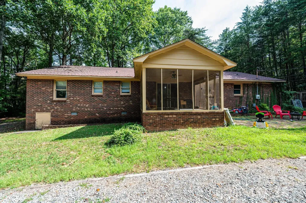 1113 Ponderosa Road Lincolnton NC 28092