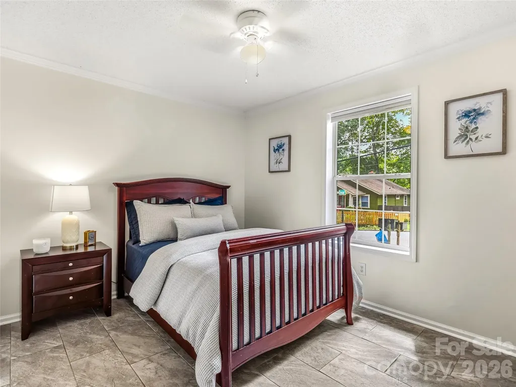 214 Short Michigan Avenue Asheville NC 28806
