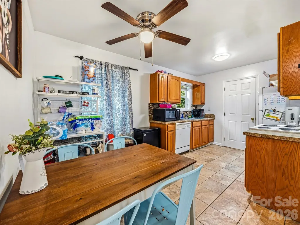 214 Short Michigan Avenue Asheville NC 28806