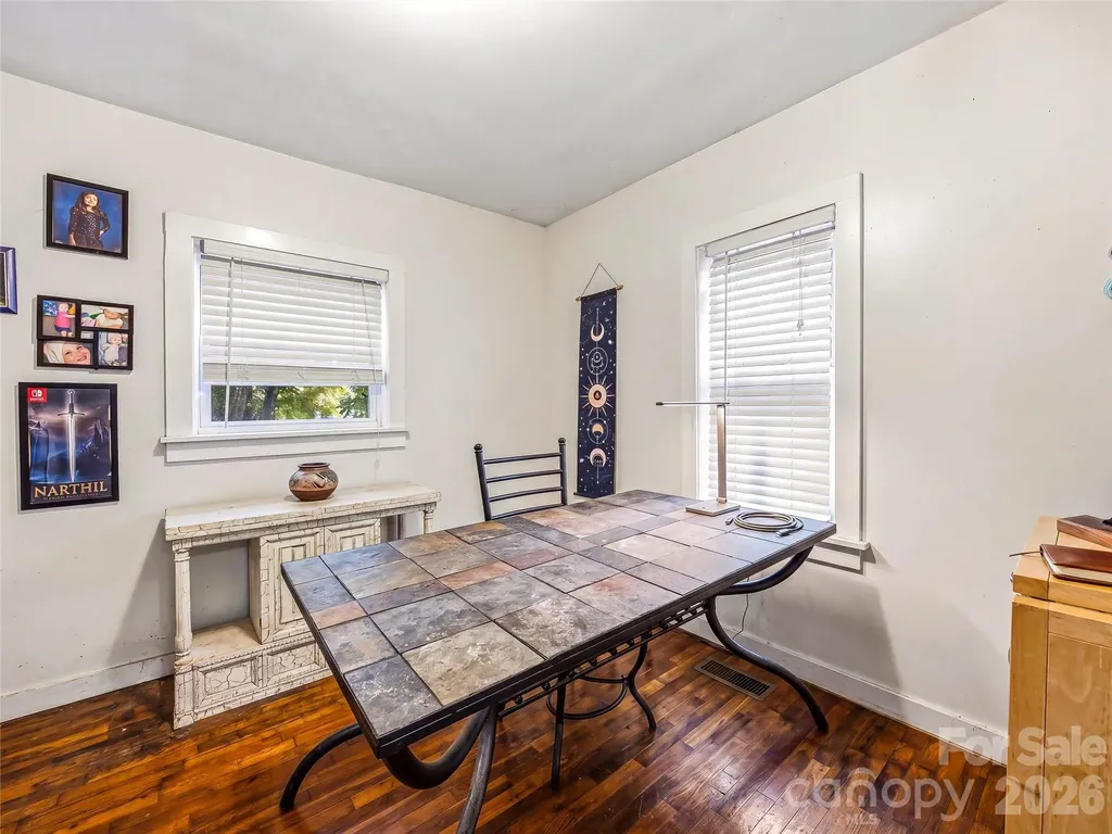 214 Short Michigan Avenue Asheville NC 28806