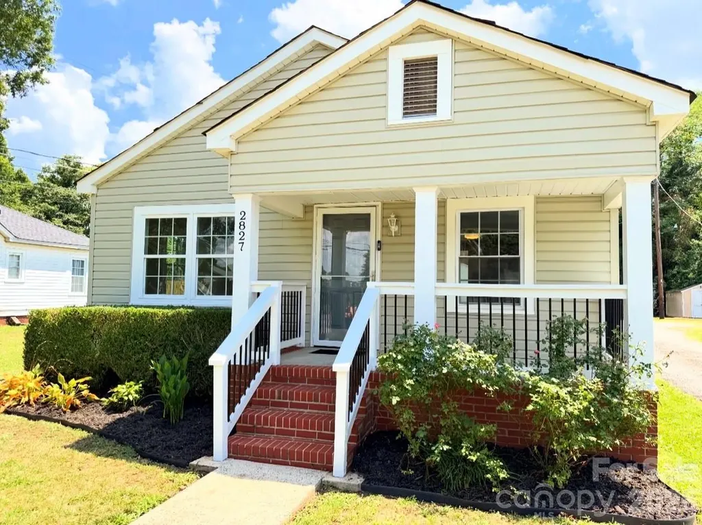 2827 E Long Avenue Gastonia NC 28054