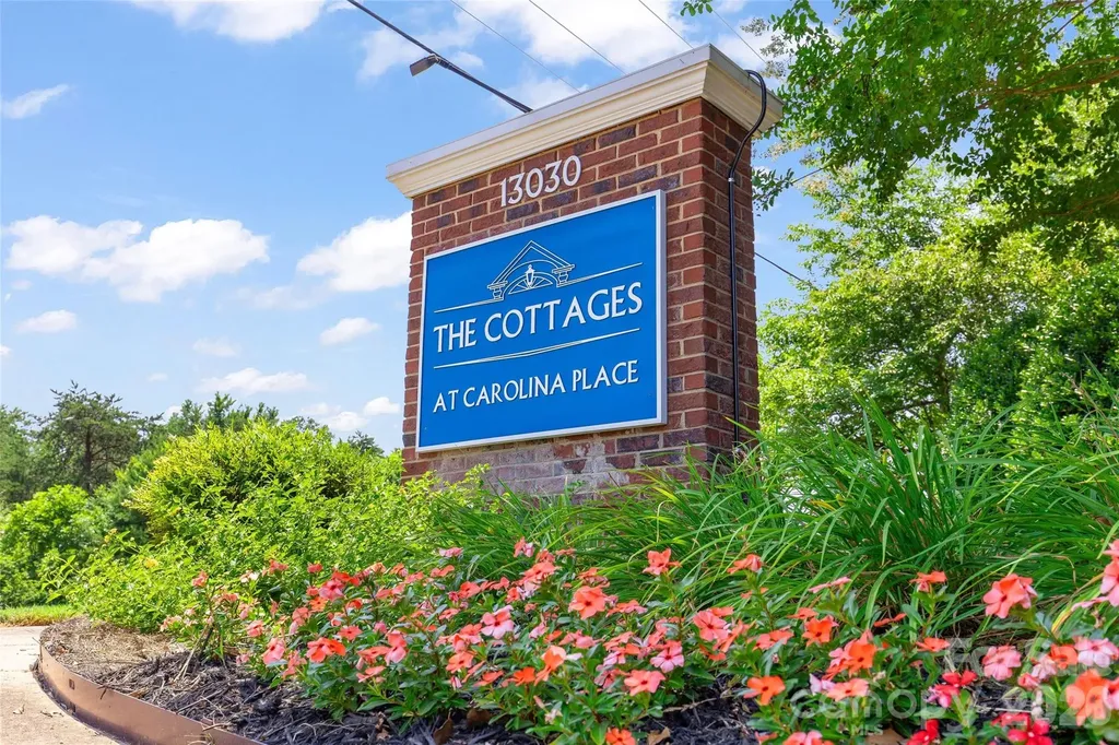 10047 Bishops Gate Boulevard Pineville NC 28134