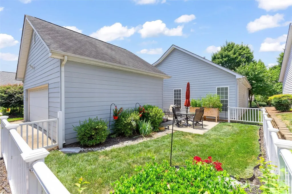 10047 Bishops Gate Boulevard Pineville NC 28134