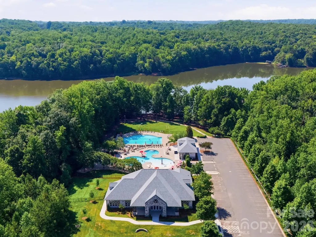 5821 Casper Drive Charlotte NC 28214