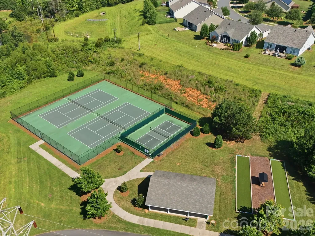 5821 Casper Drive Charlotte NC 28214