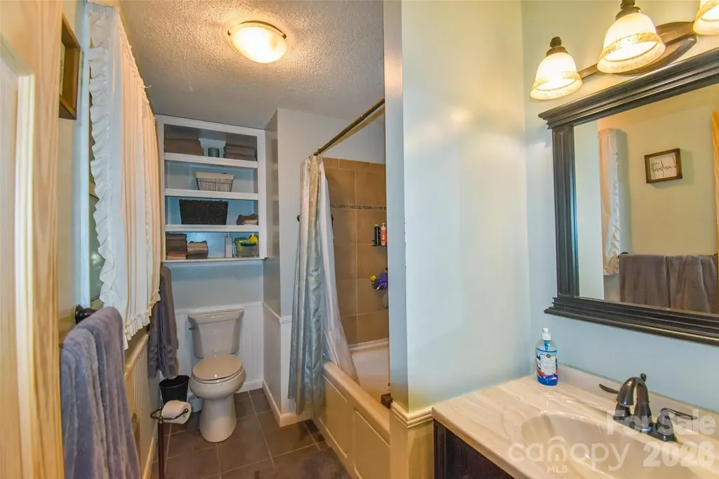 336 Hillside Road Penrose NC 28766